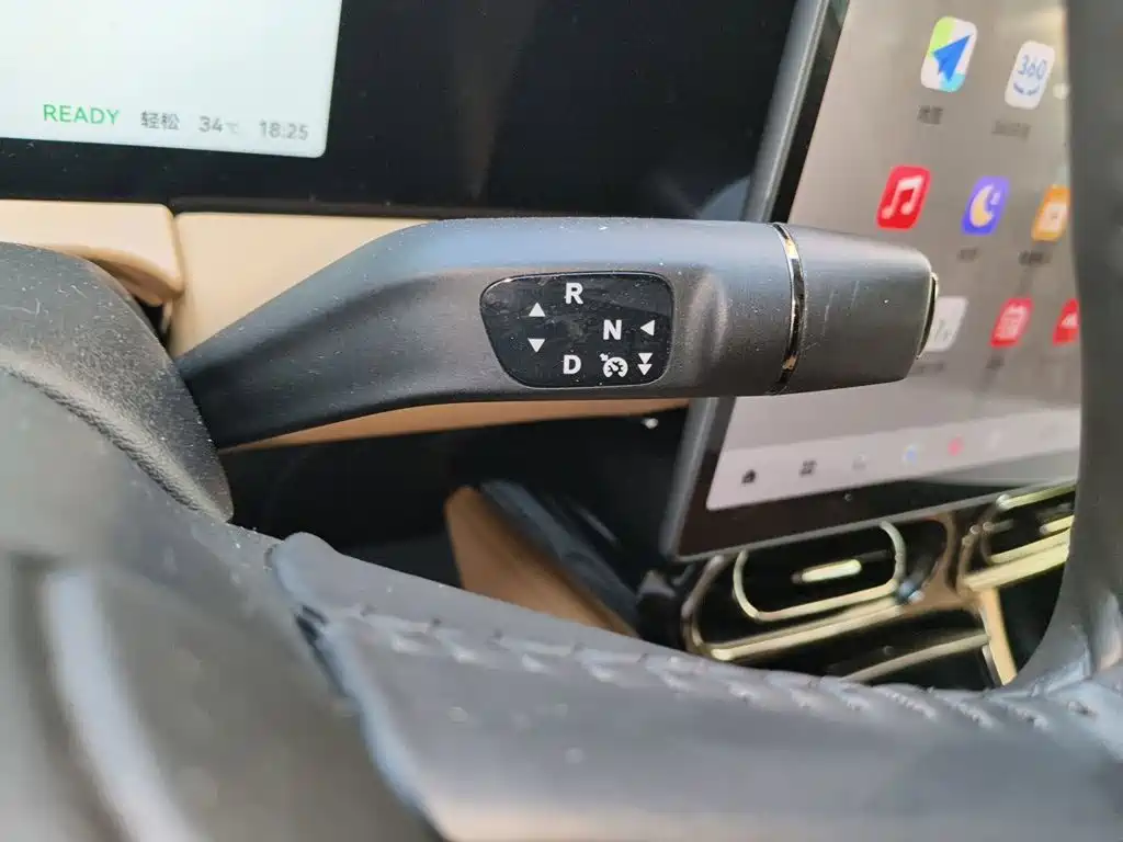 Leapmotor Leapmotor C11 — миниатюра 10