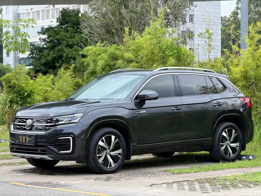 Volkswagen 探岳 GTE — миниатюра 4