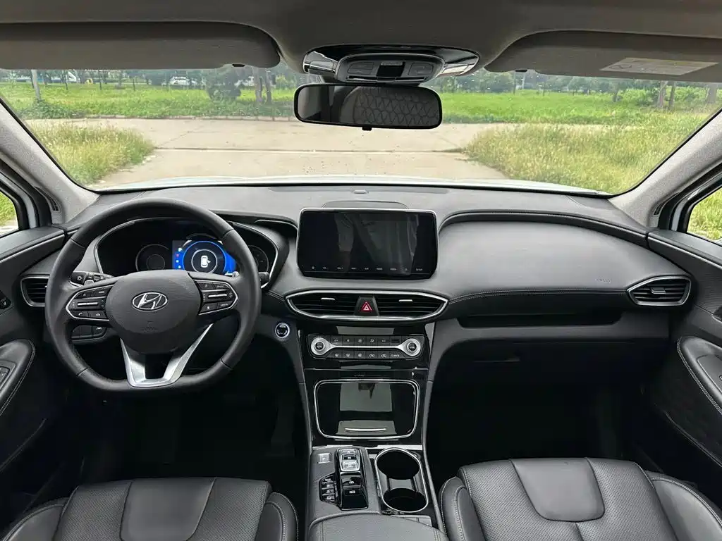Hyundai Santa Fe — миниатюра 11