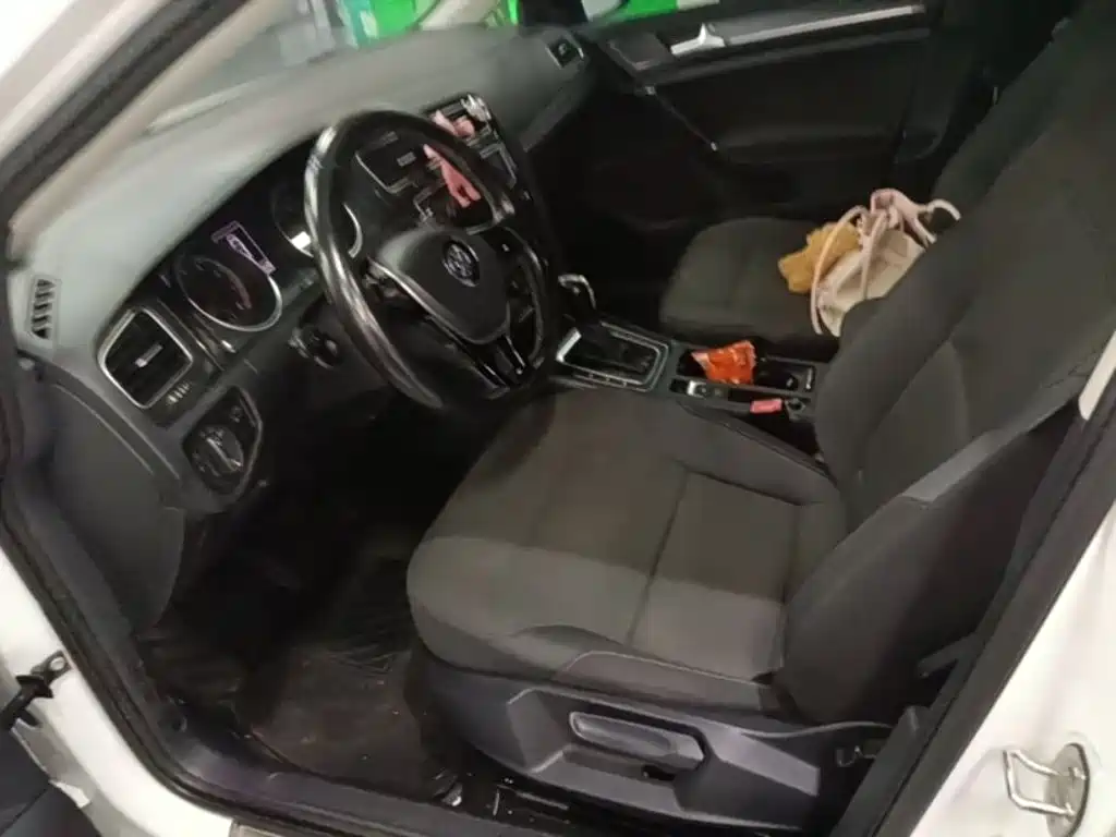 Volkswagen Golf — миниатюра 15