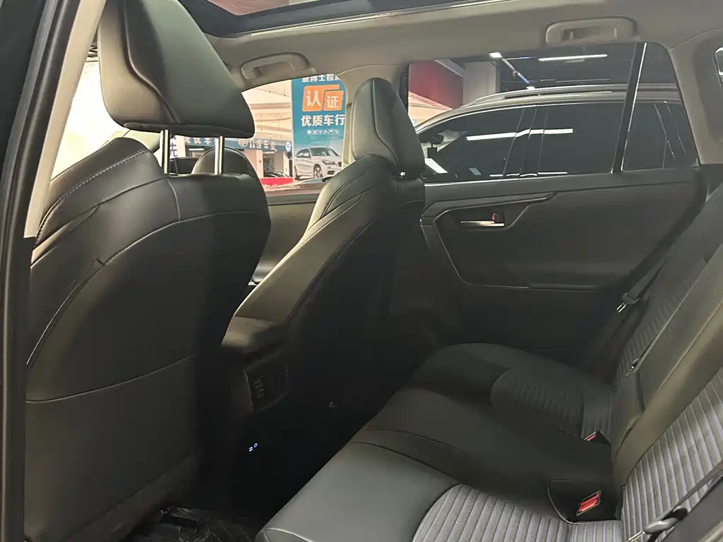 Toyota Wildlander 2022 2.0L CVT