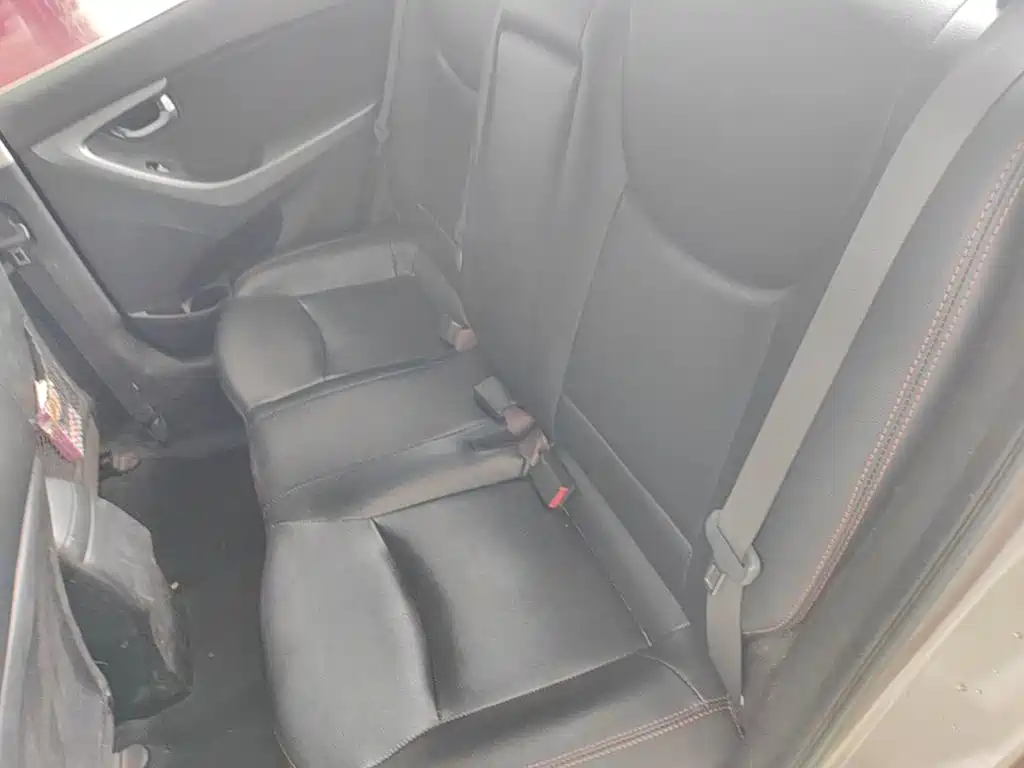 Hyundai Elantra Langdong — миниатюра 17
