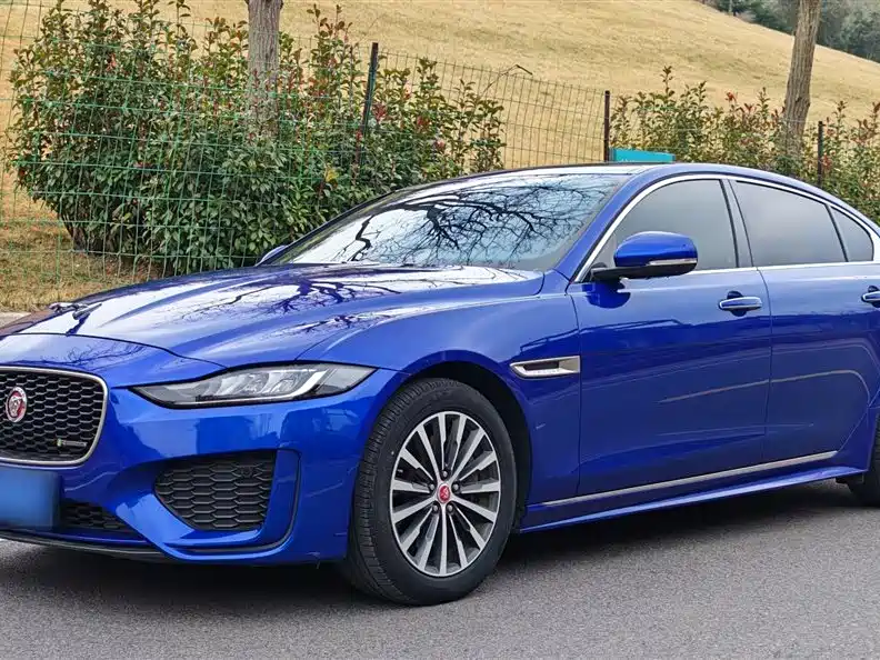 Jaguar XEL 2020