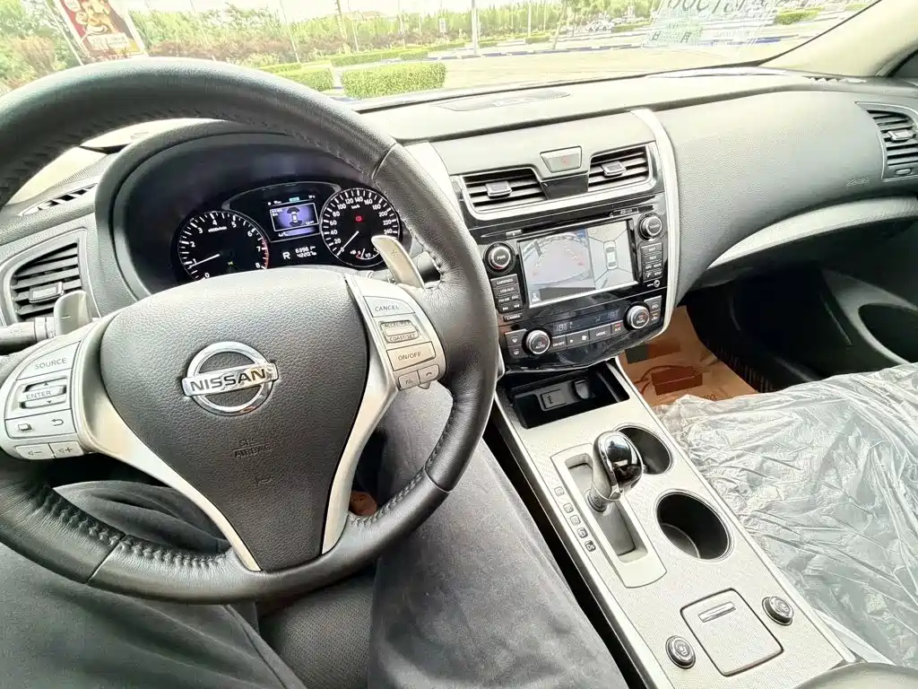 Nissan Teana — миниатюра 14