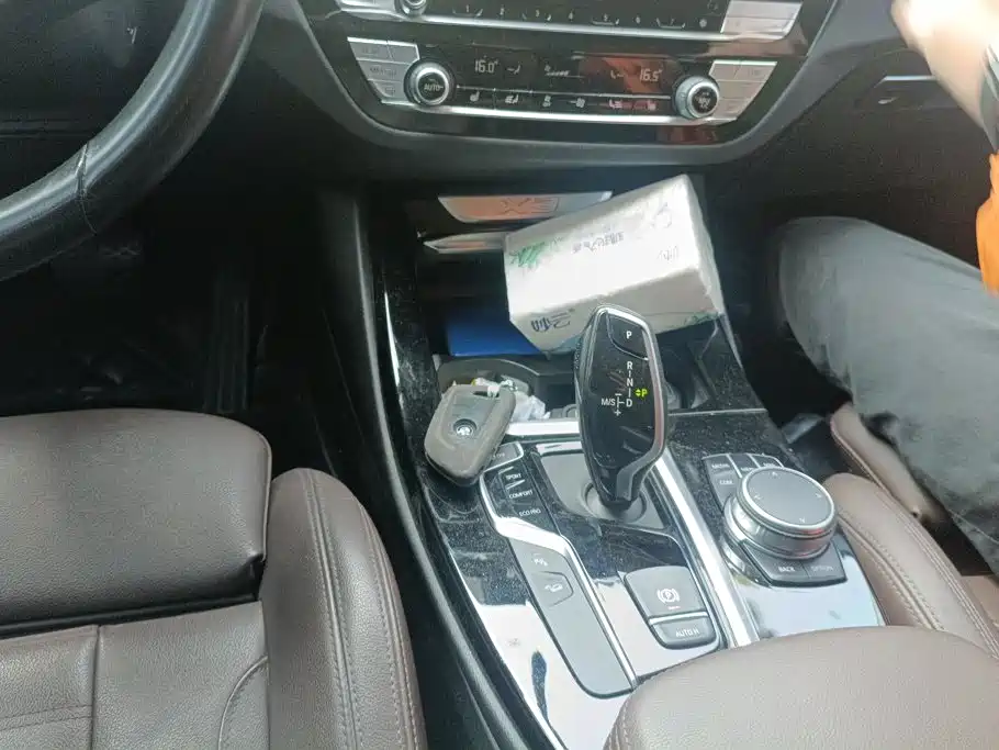 BMW X3 — миниатюра 16