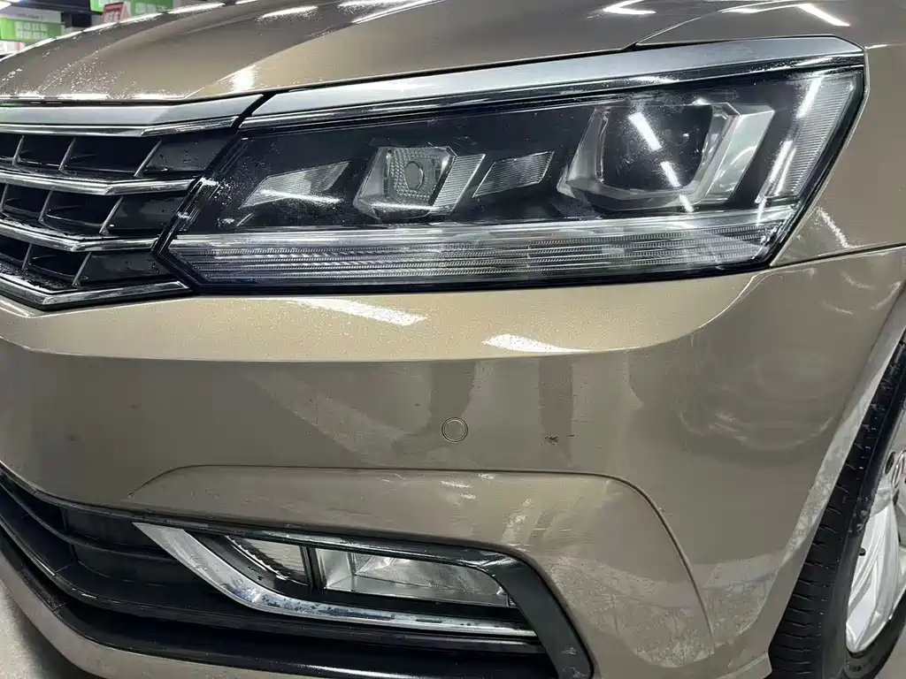 Volkswagen Passat — миниатюра 32