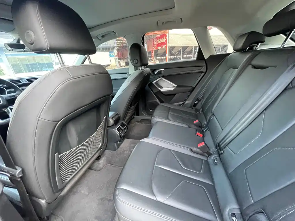 Audi Q3 — миниатюра 6