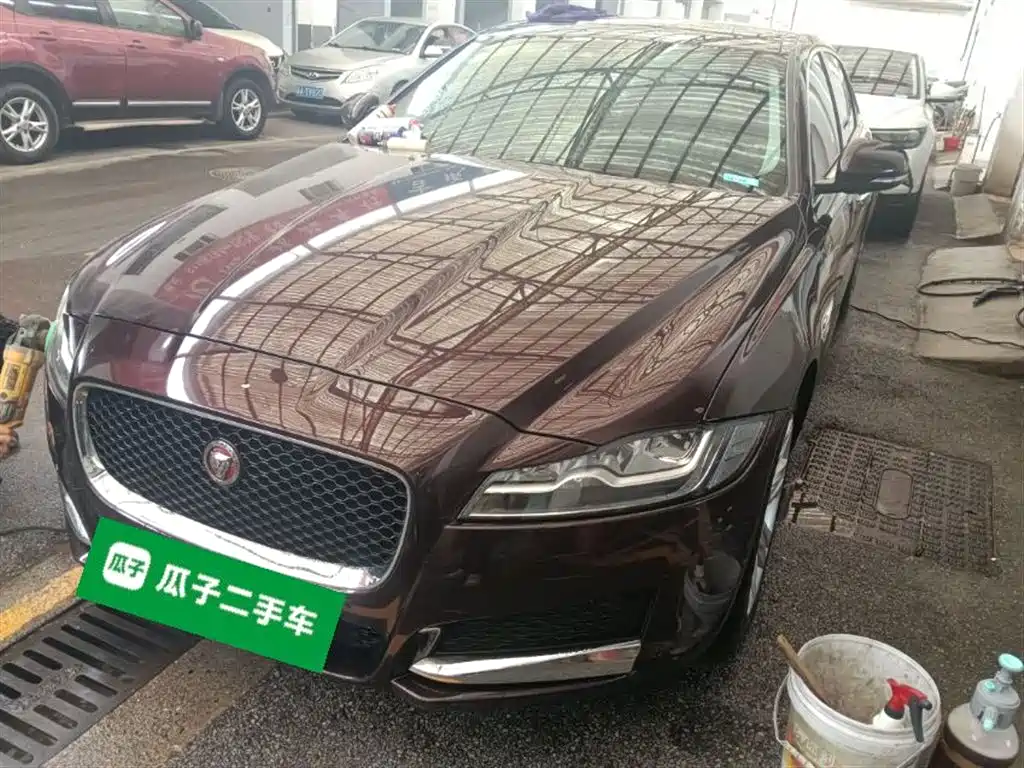 Jaguar XFL 2018