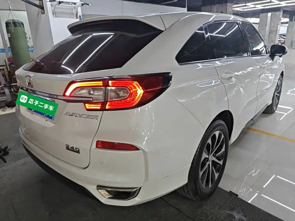 Honda Avancier — миниатюра 7