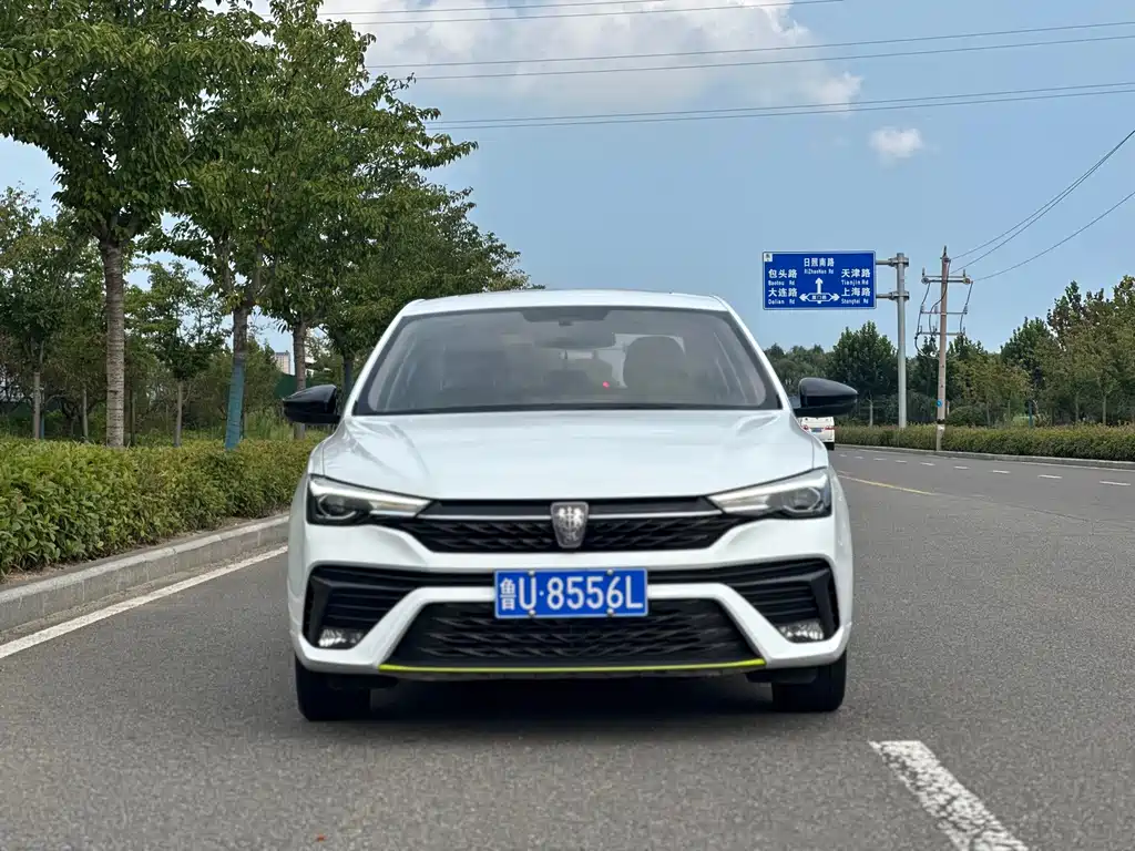 Roewe i5 — миниатюра 2