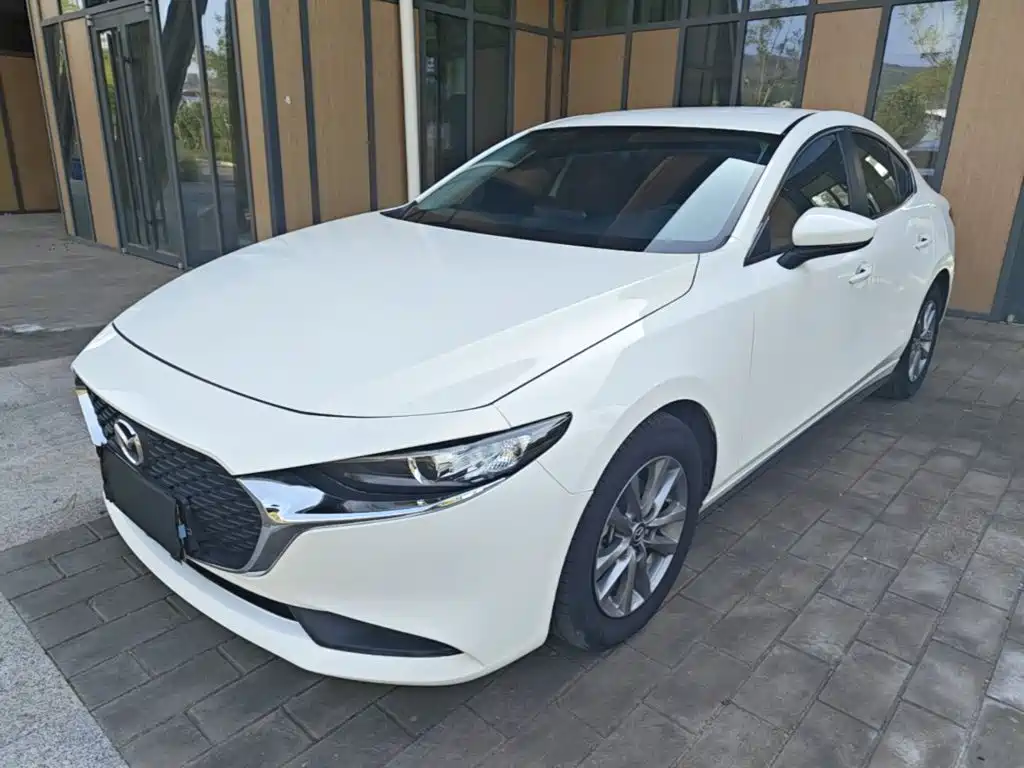 Mazda 3 Axela — миниатюра 2