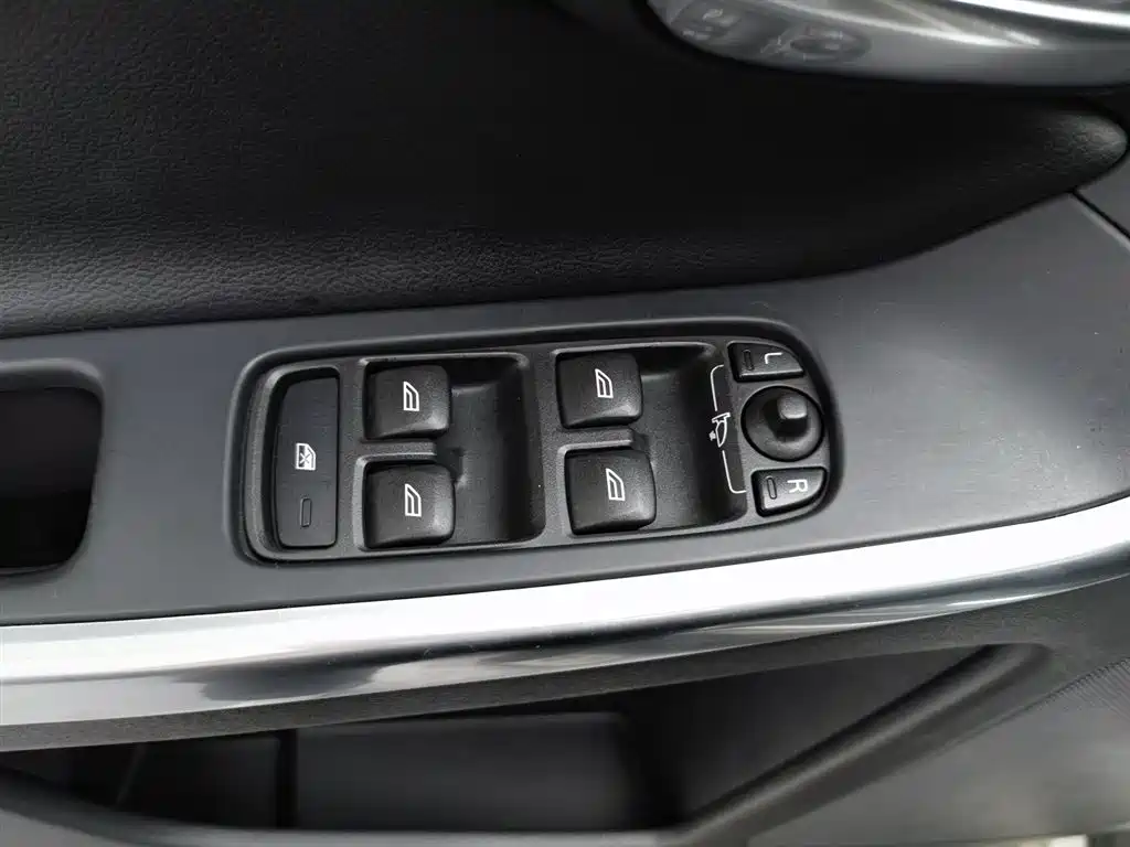 Volvo XC60 2014 T5