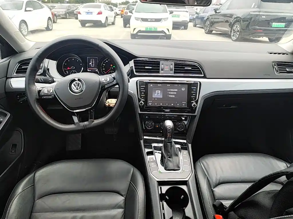 Volkswagen Lamando — миниатюра 10