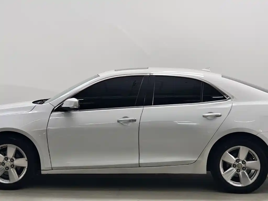 Chevrolet Malibu — миниатюра 7