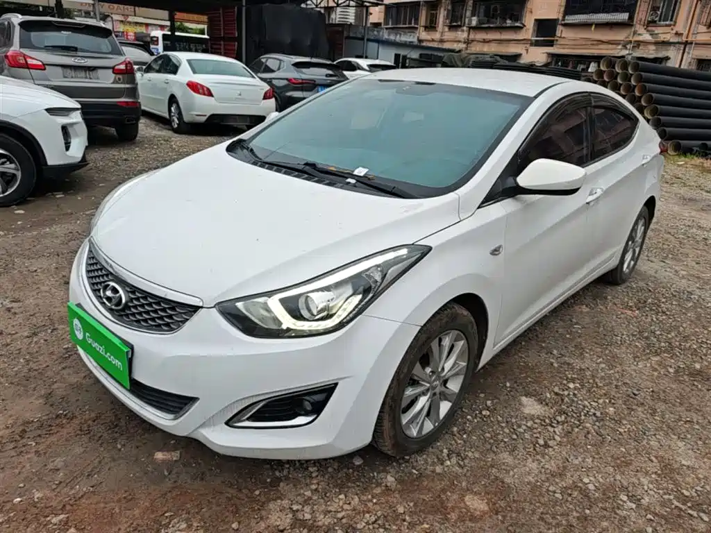 Hyundai Elantra Langdong 2016