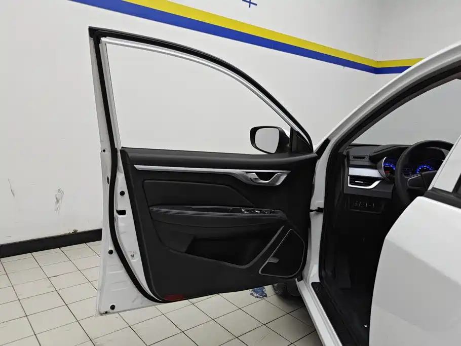 Geely Vision — миниатюра 7