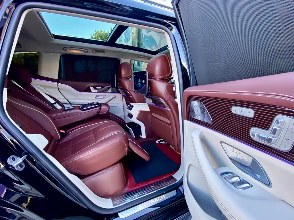 MERCEDES-BENZ MAYBACH GLS
