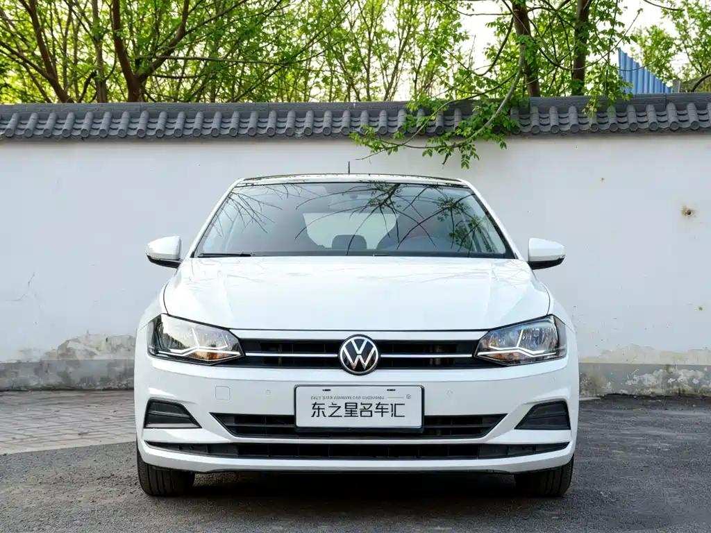 Volkswagen Polo 2021 Plus 1.5L AT