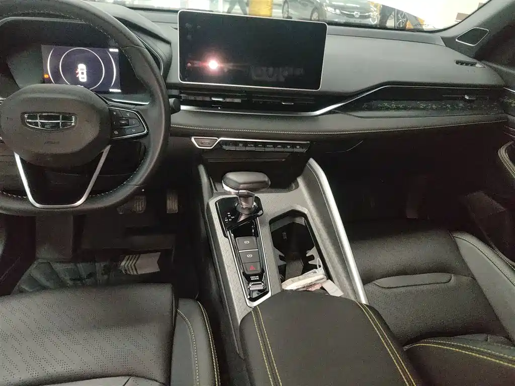 Geely Preface 2023 1.5TD