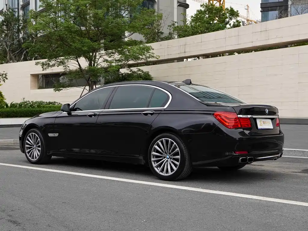 BMW 7 Series 7 2010 760Li