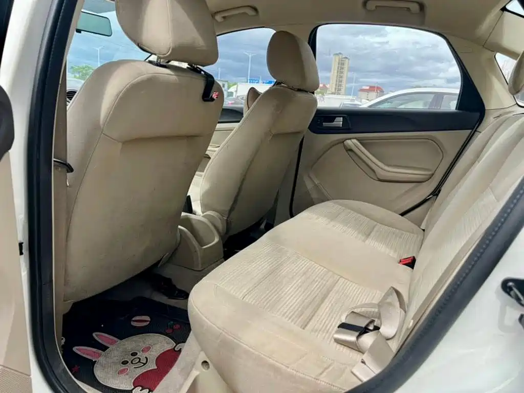 Ford Focus — миниатюра 9