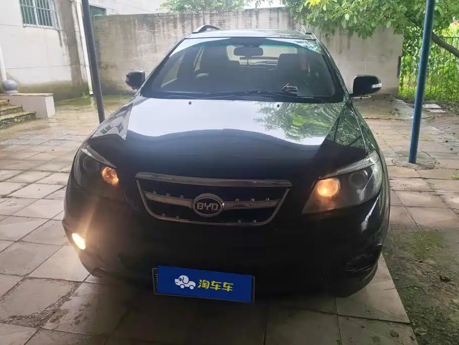 BYD S6 — миниатюра 2