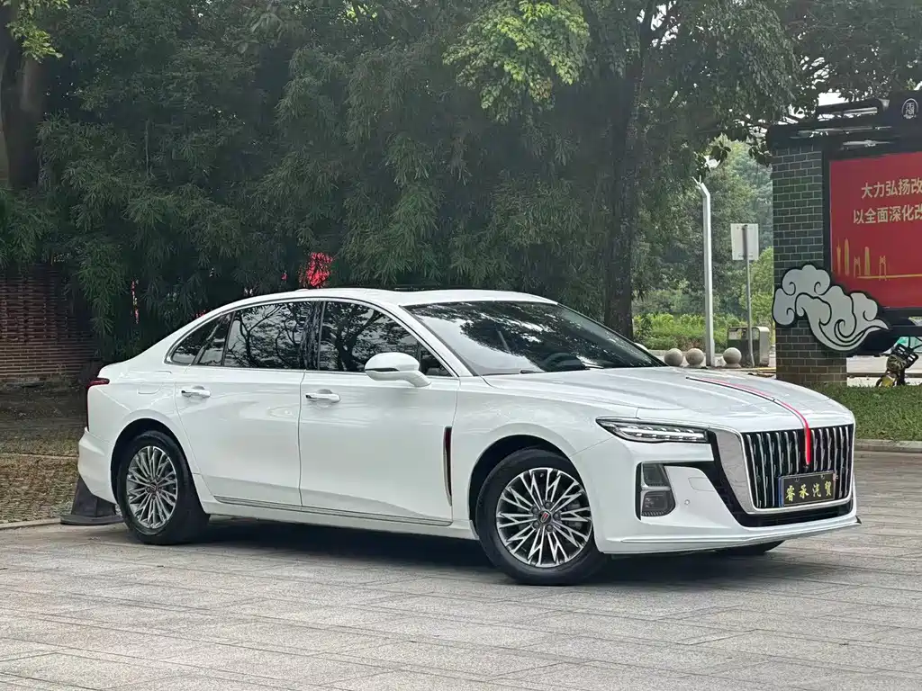 Hongqi Hongqi H5 — миниатюра 2