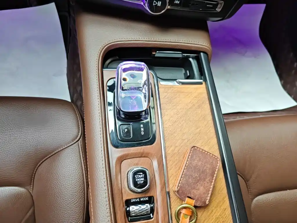 Volvo S90 — миниатюра 14