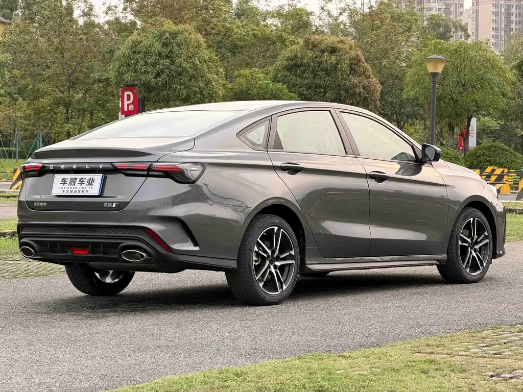 Geely Binrui — миниатюра 8