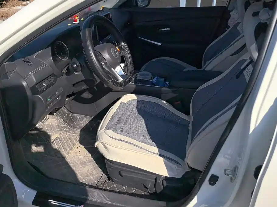 Nissan Sylphy — миниатюра 9