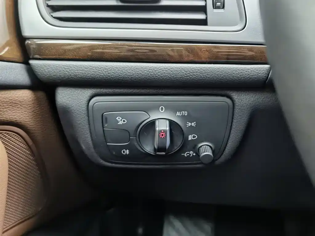 Audi A6L — миниатюра 21