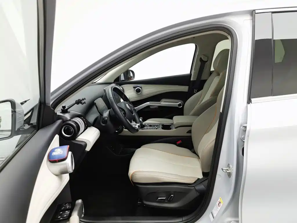 BYD Yuan Plus — миниатюра 10