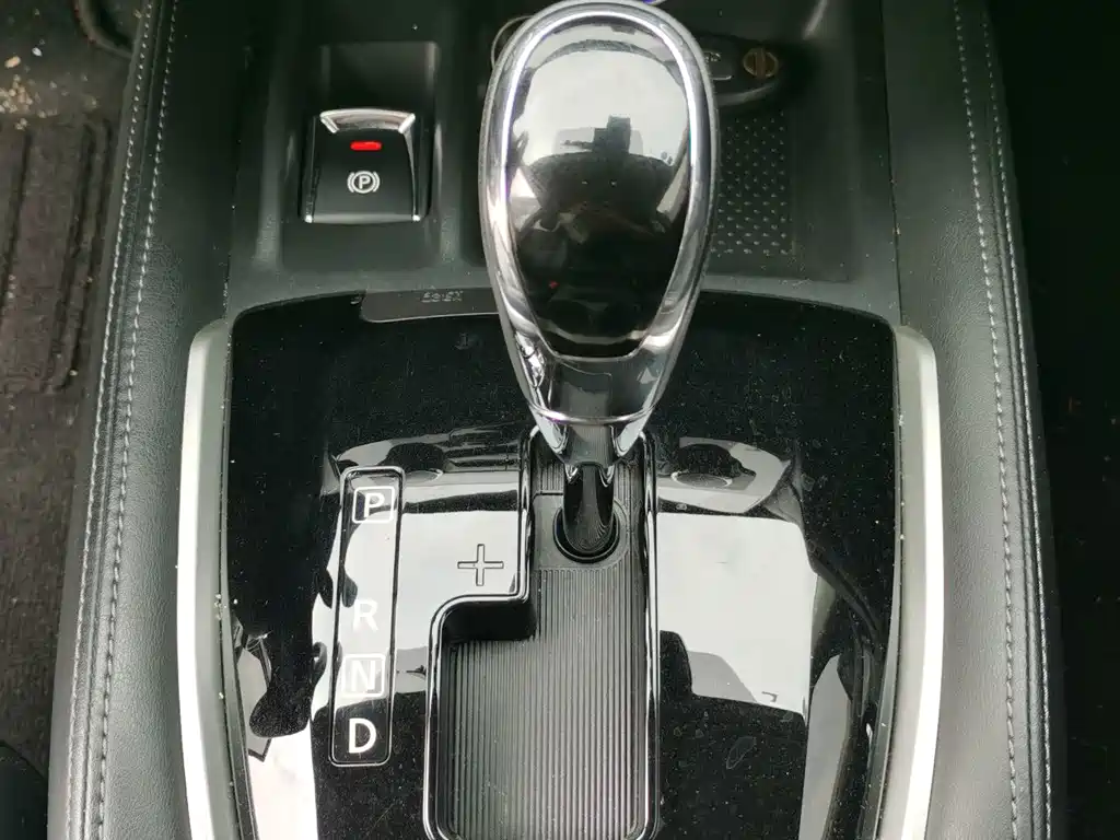 Nissan X-Trail — миниатюра 9