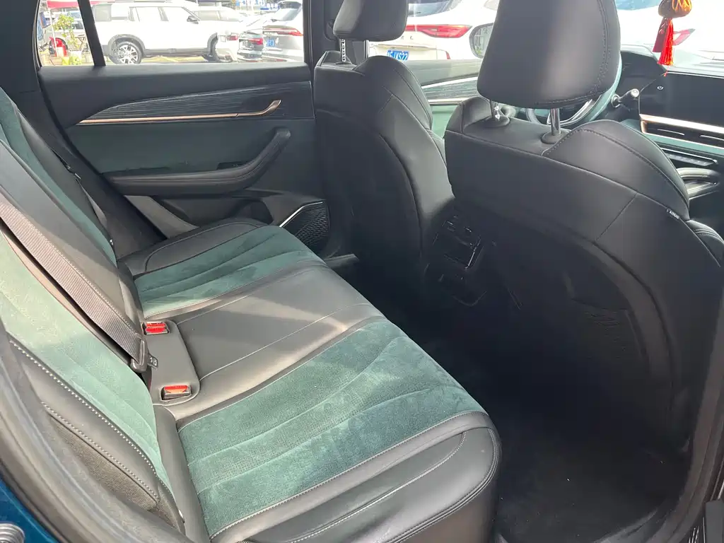 Geely Xingyue L — миниатюра 7