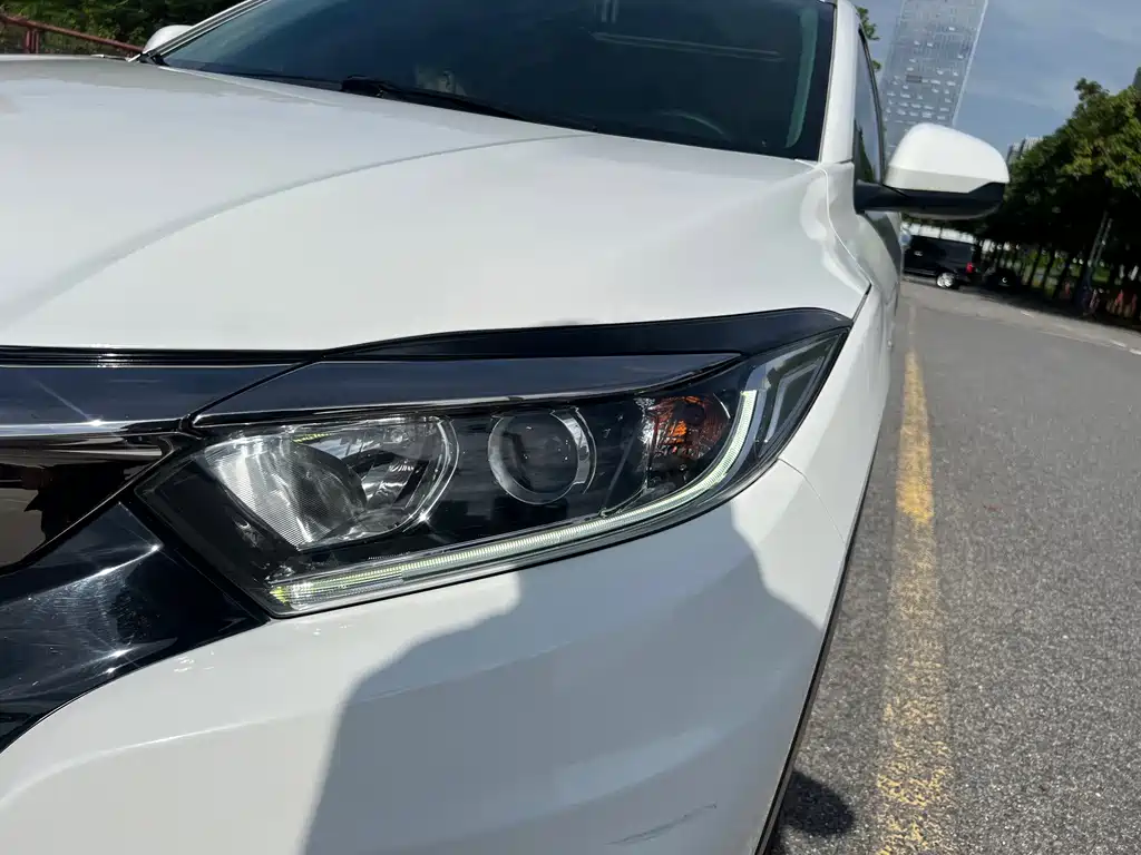 Honda Vezel — миниатюра 19