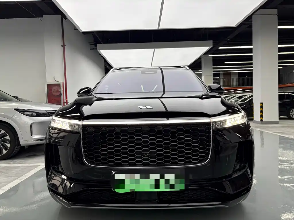 Li Auto Li ONE — миниатюра 2