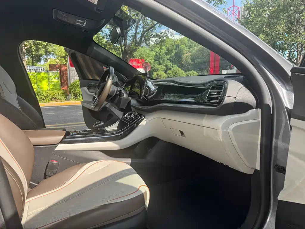 BYD Qin PLUS — миниатюра 14