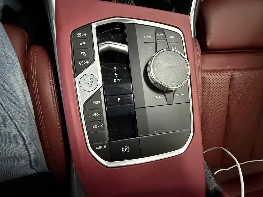 BMW 3 Series — миниатюра 10