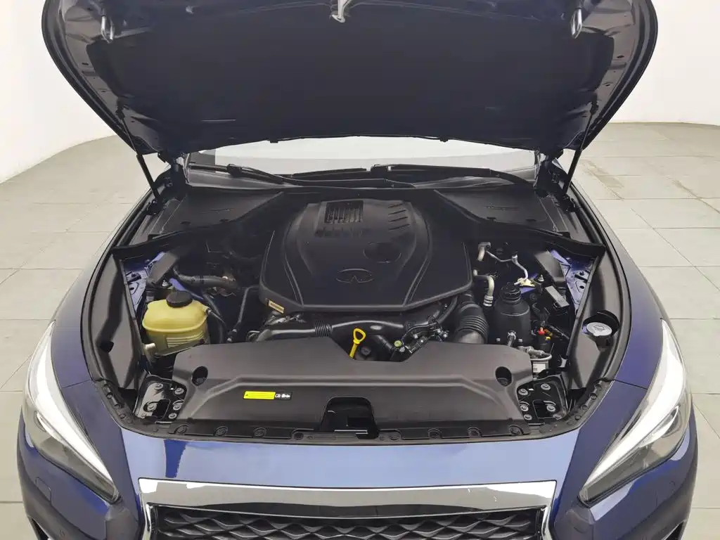 Infiniti Q50L — миниатюра 6