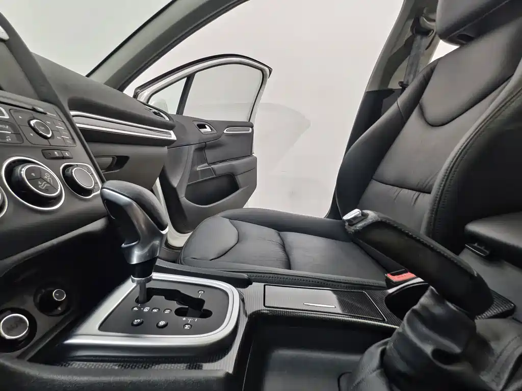 Citroen C4L — миниатюра 12
