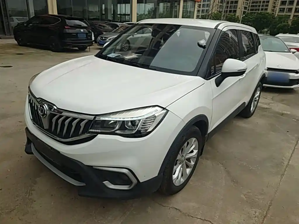 Купить Zhonghua V3