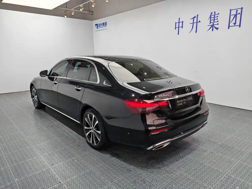 Mercedes-Benz E-Class New Energy — миниатюра 4