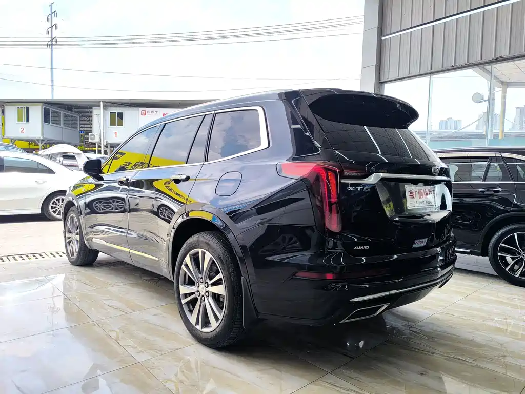 Cadillac XT6 2021 2.0T мест Luxury