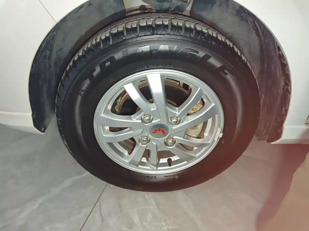 Wuling Hongguang — миниатюра 23