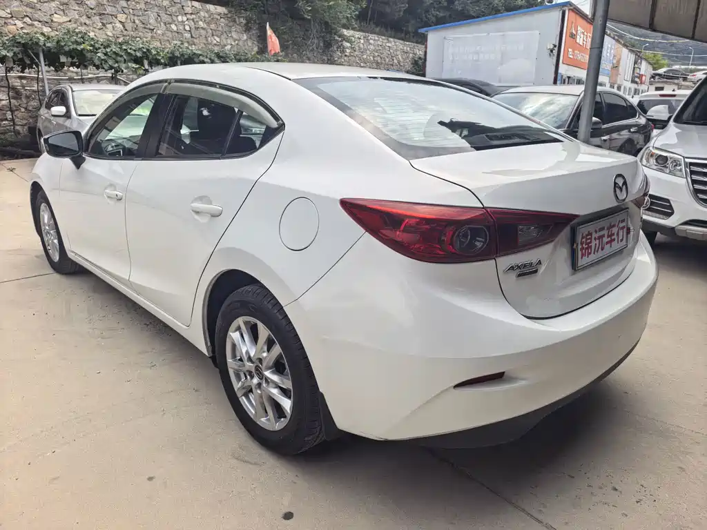 Mazda 3 Axela — миниатюра 9