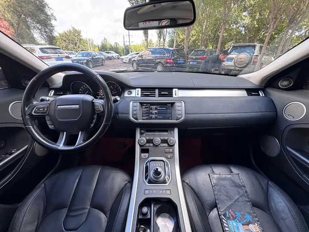 Land Rover Evoque (Import) — миниатюра 6