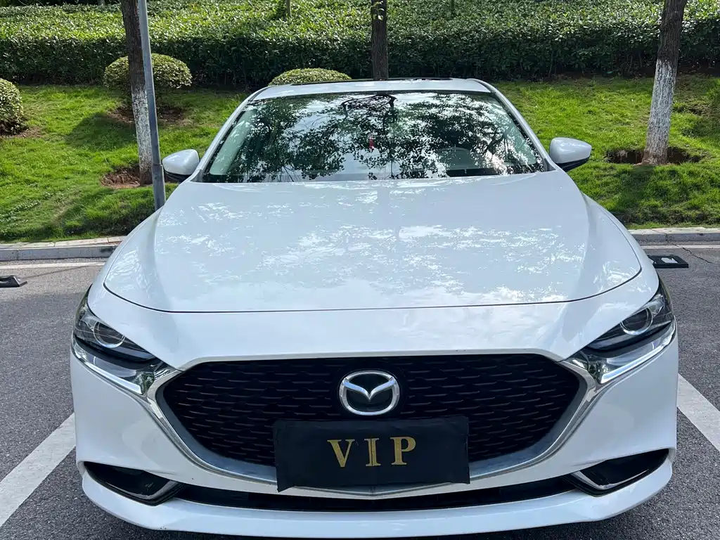 Mazda 3 Axela — миниатюра 2