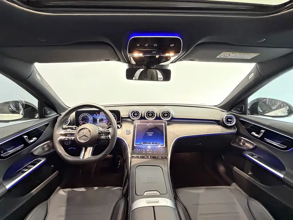 Mercedes-Benz C-Class — миниатюра 10