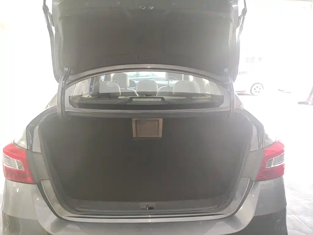 Nissan Sylphy — миниатюра 19