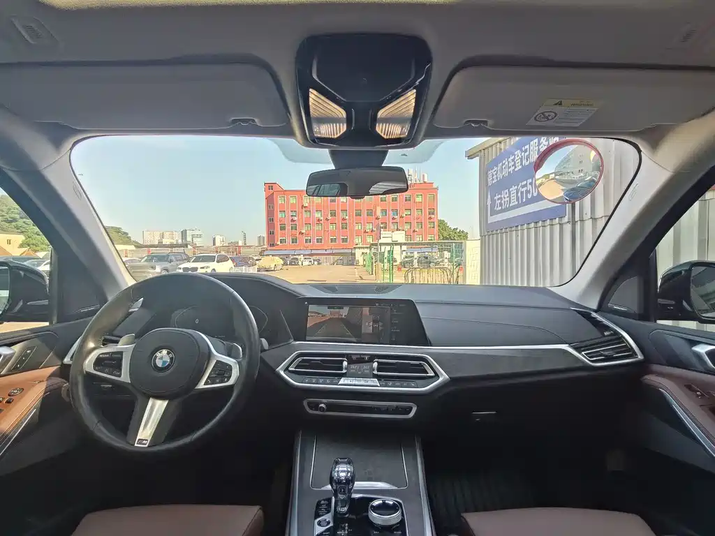 BMW X5 (Import) — миниатюра 13